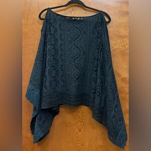 18 Collection Eighteen boat neck button open shoulder lace cotton poncho black
